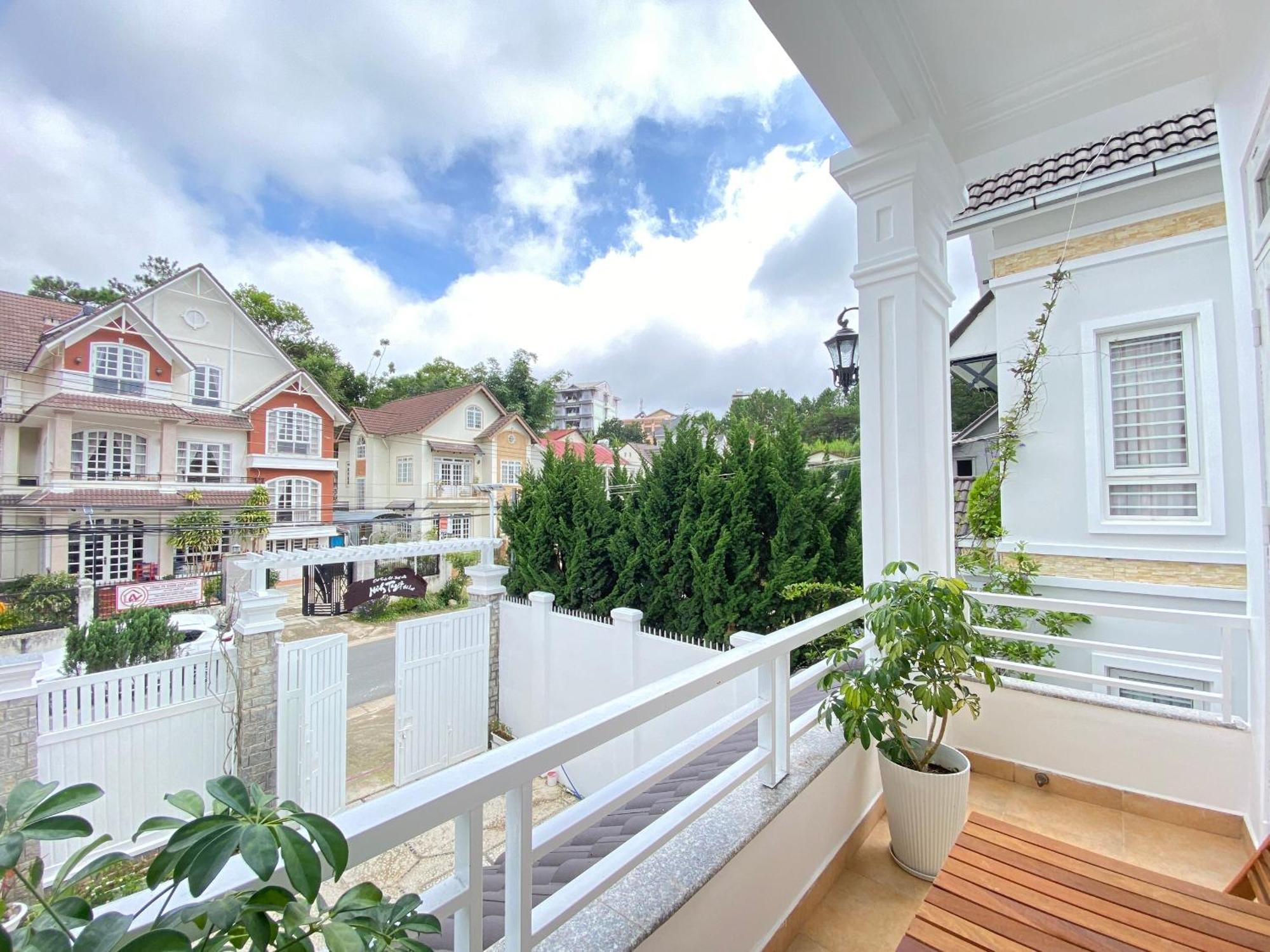 Villa Minh Tuyet Dalat Exterior photo